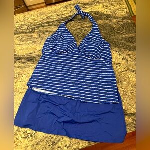 NWT Land’s End women’s bathing suit tankini and swim skirt size 18